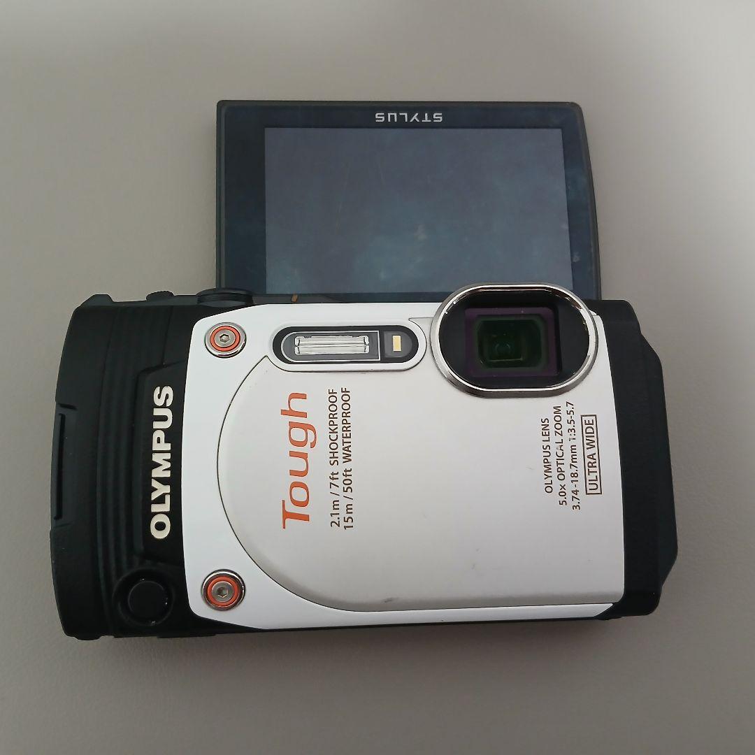 【 ジャンク品 】OLYMPUS Tough TG-850 コンデジ