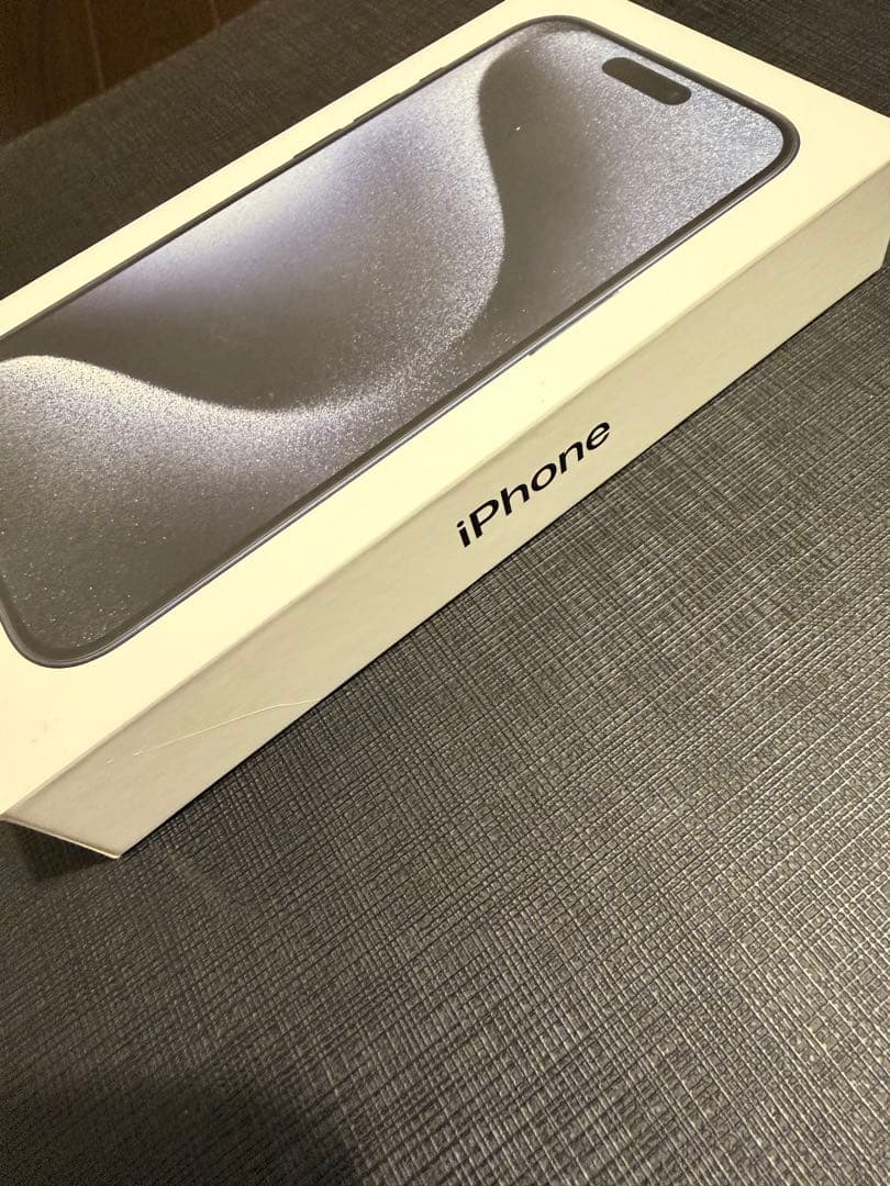 Apple iPhone 15 Pro ブルーチタニウム　本体