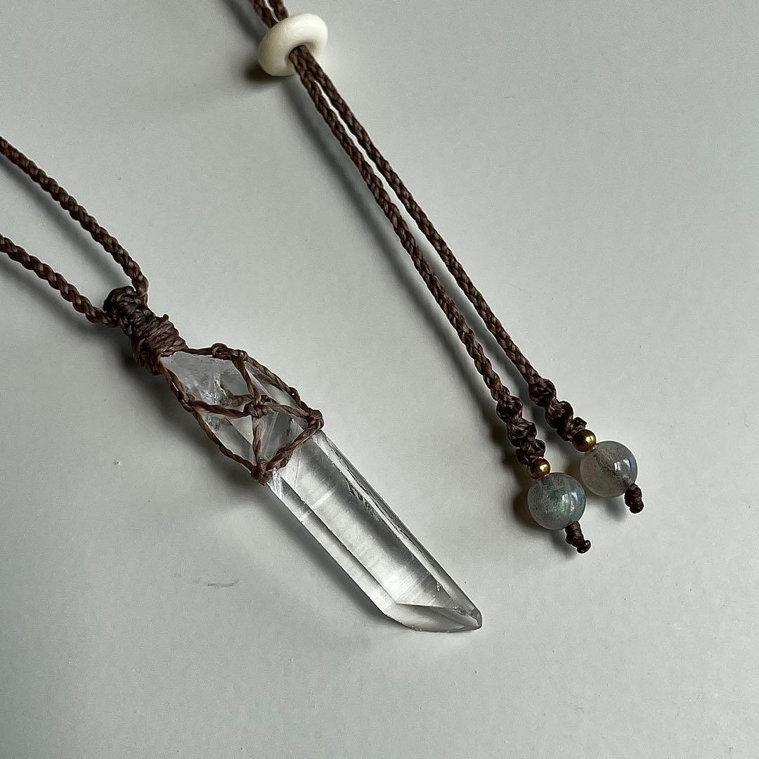 ヒマラヤ水晶 マカルー産 ＊ マクラメペンダント ネックレス ③