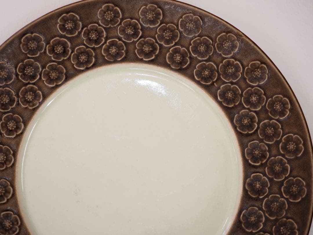 デンマーク　クイストゴー　ウンブラ　ブラウン　アズール　21cmプレート