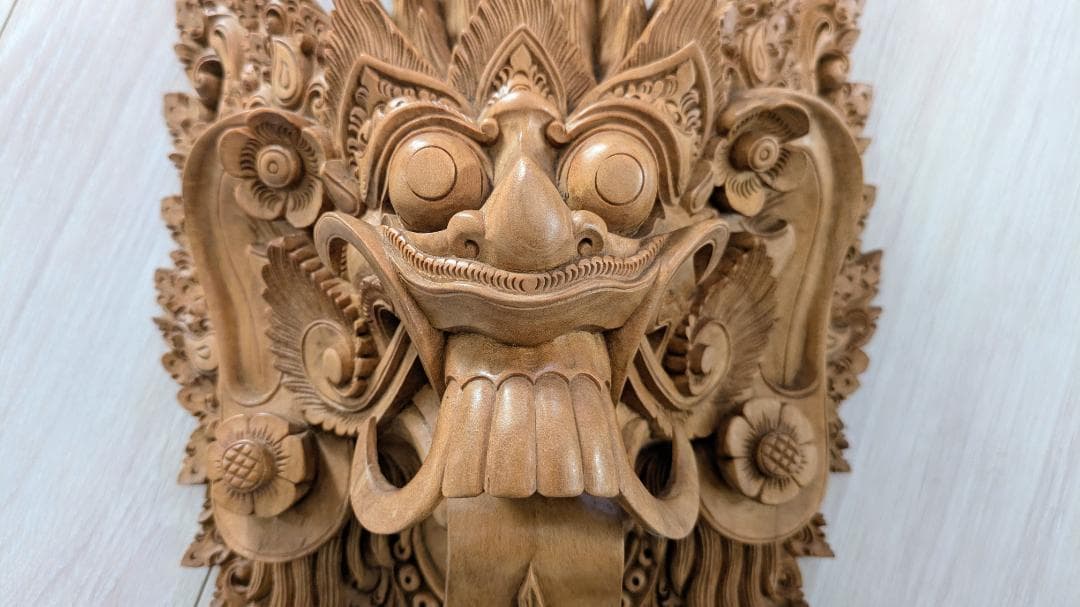 バリ島 木彫 仮面（Rangda / ランダ） 壁掛け