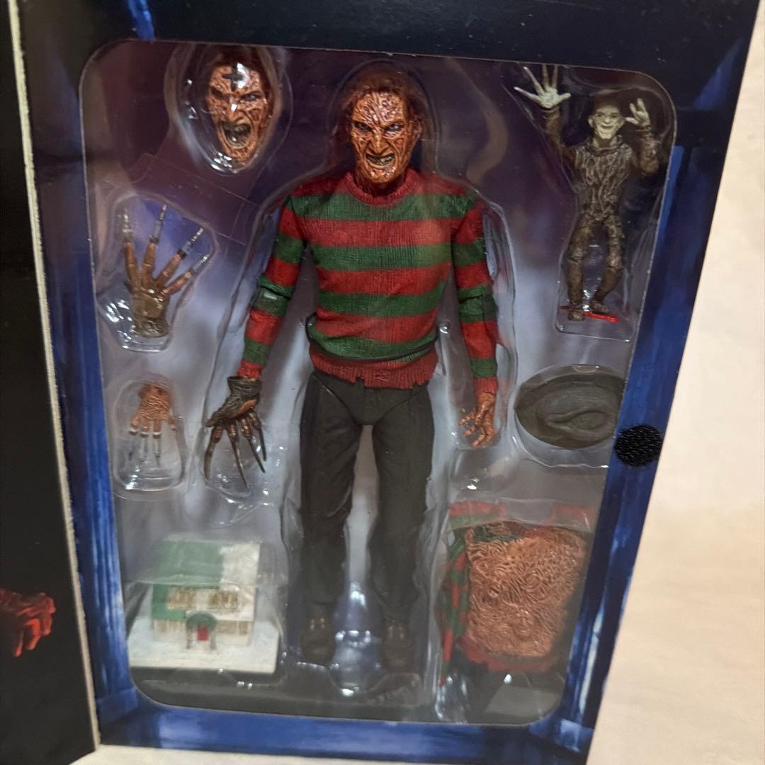 【正規輸入品】neca エルム街の悪夢3 フレディ フィギュア