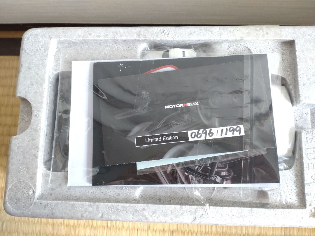 Motorhelix ホンダ S2000 1/18