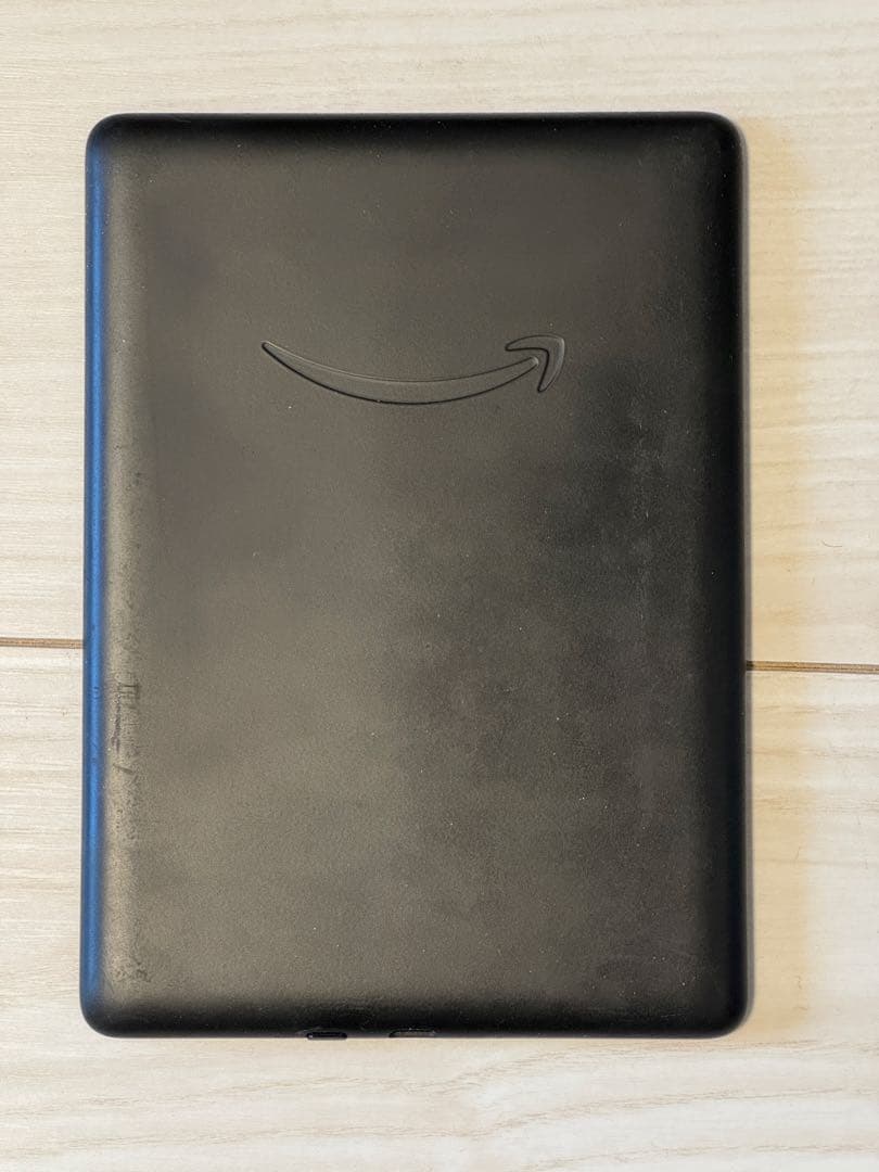 Kindle Paperwhite 32GB 純正カバー付き