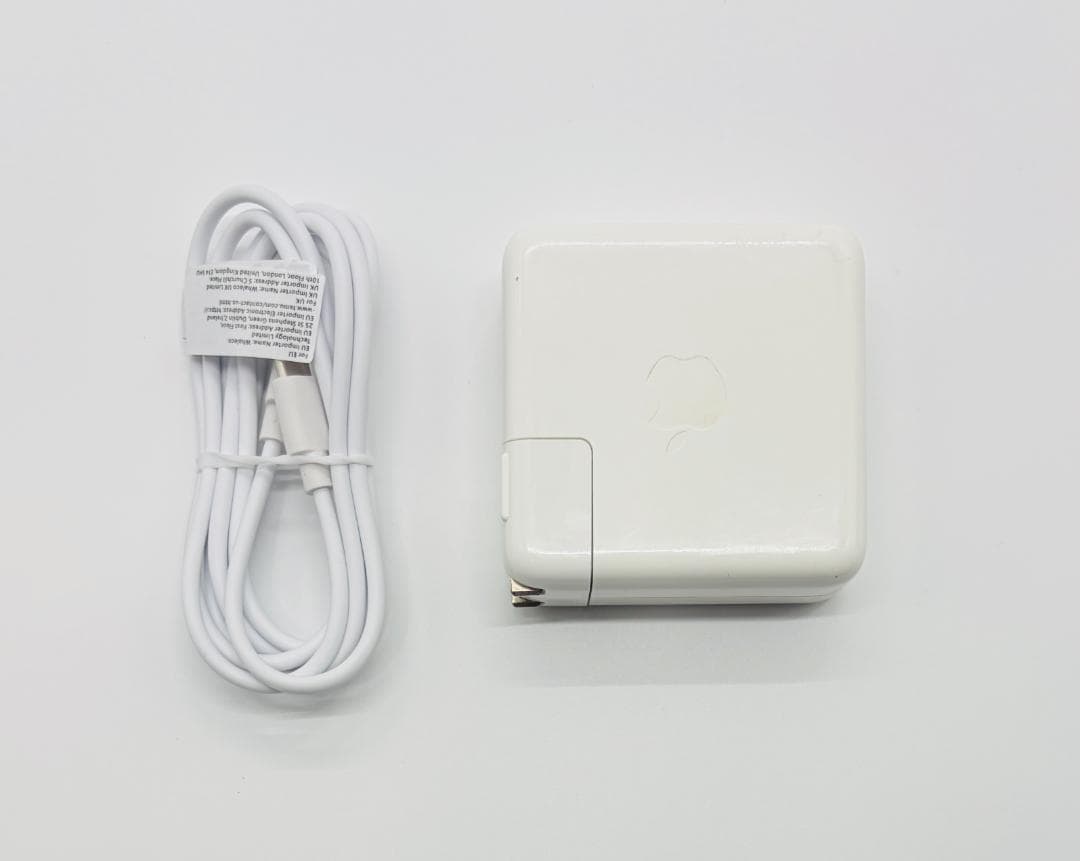 i7、MacBook Pro 13インチ (2018)、16GB、512GB