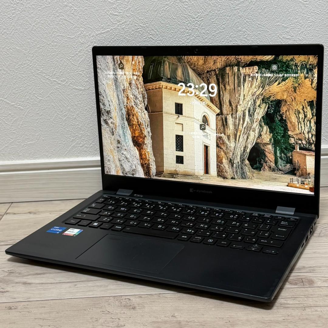 高性能国産♫dynabook G83HU i5 11世代 16GB 256GB