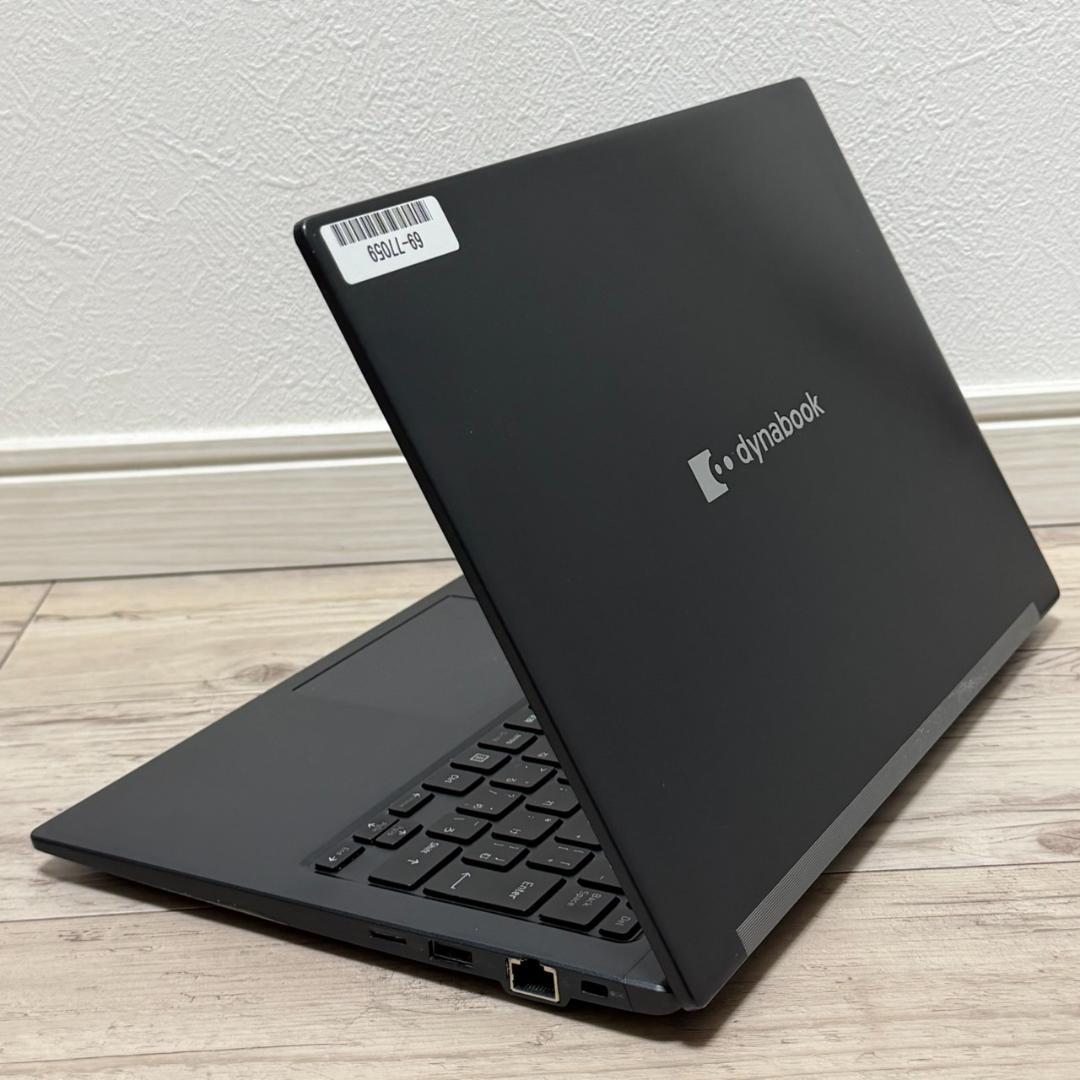 高性能国産♫dynabook G83HU i5 11世代 16GB 256GB