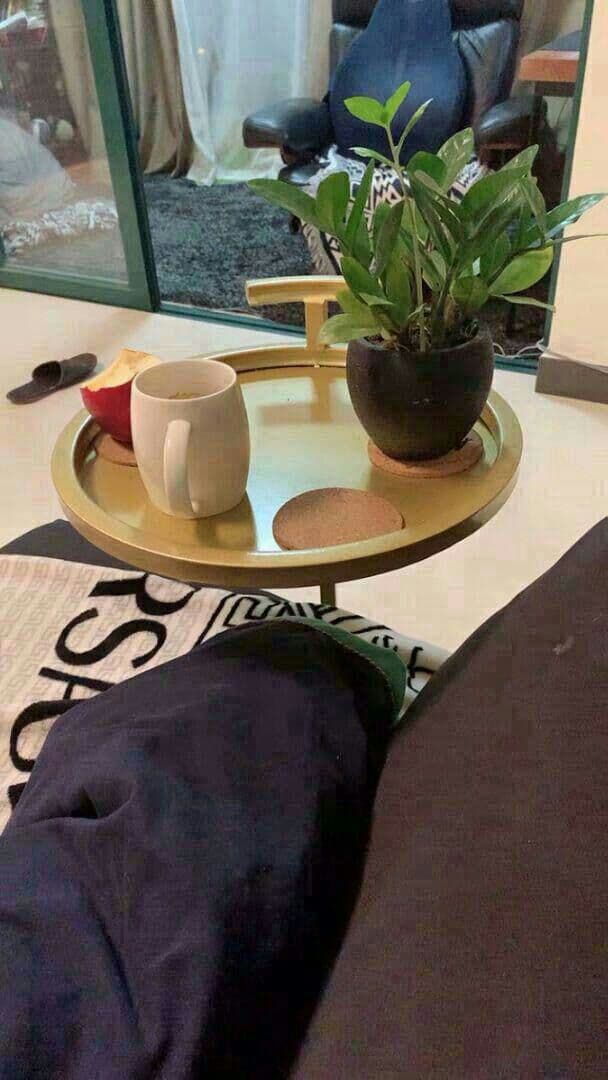 高級サイドテーブル別荘ナイトテーブルリビング