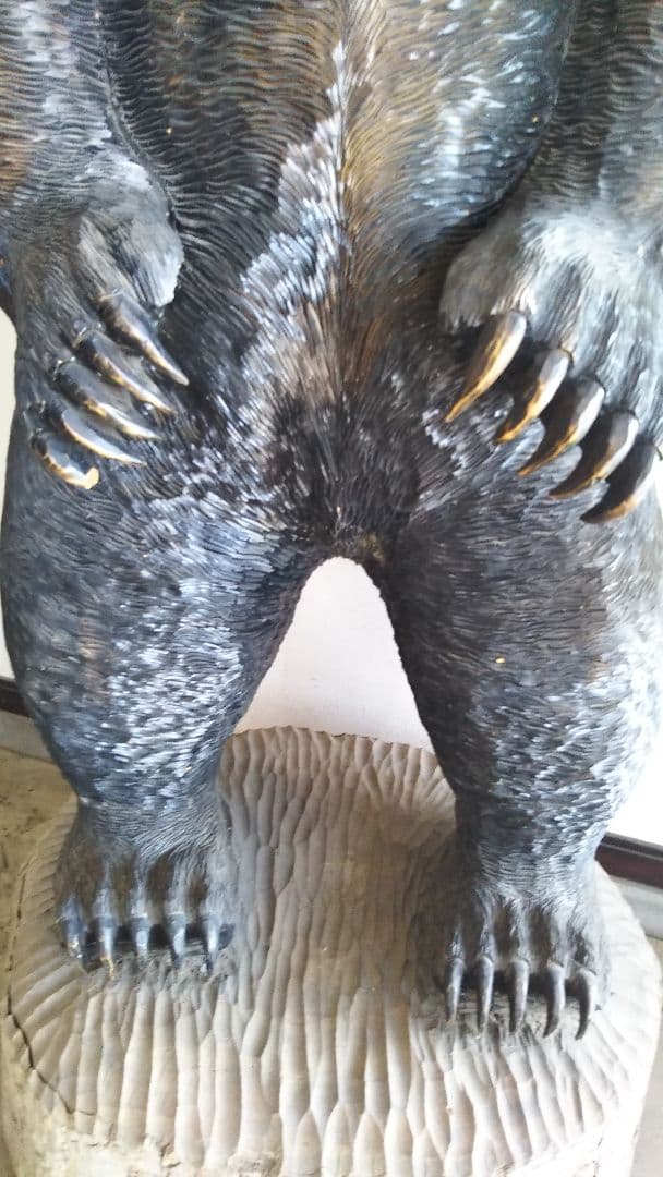 (2月限定)巨大クマ! 木彫り国内最大級