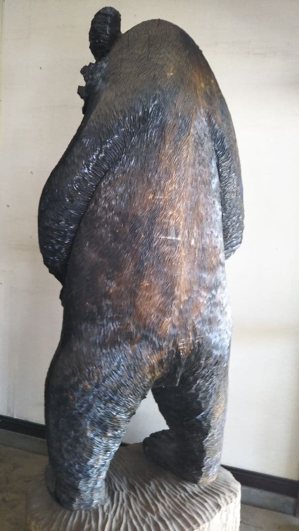 (2月限定)巨大クマ! 木彫り国内最大級