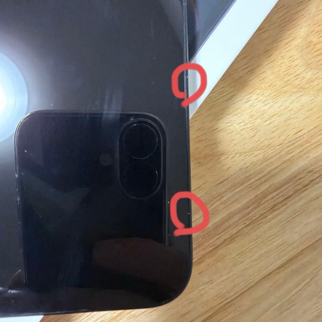 贅*付様 【美品】iPhone 16e ブラック 本体　256gb