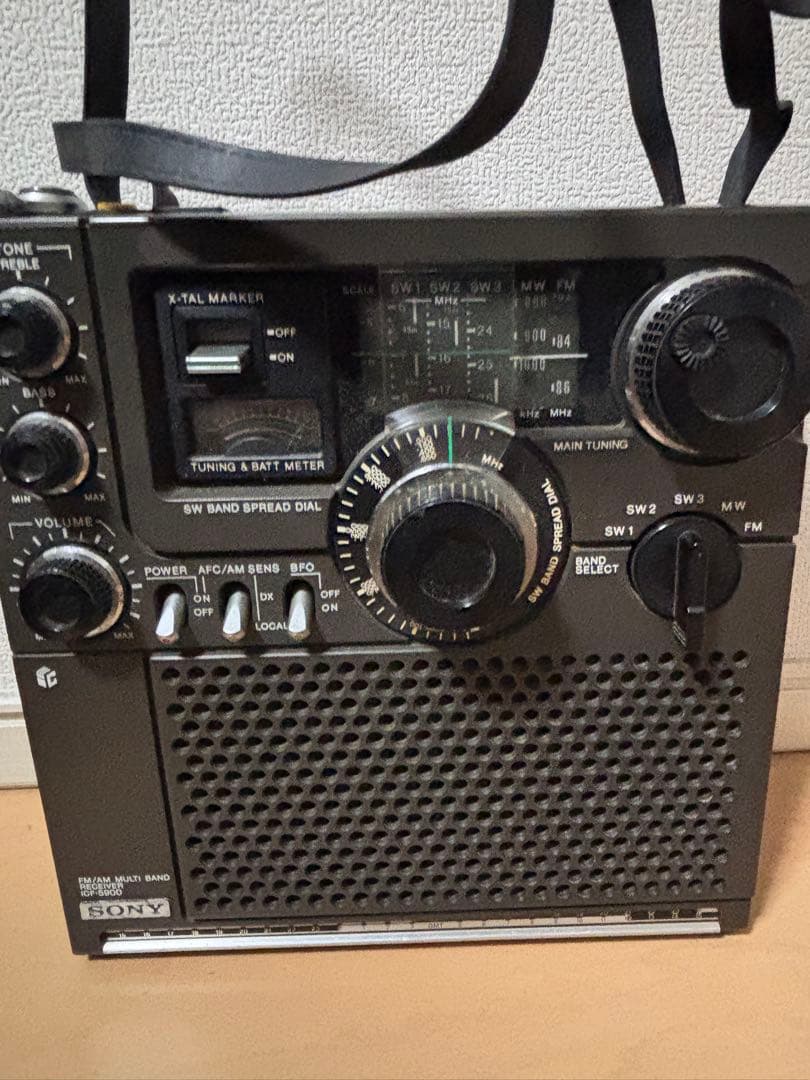【ジャンク】SONY ICF-5900 FM/AM マルチバンドレシーバー