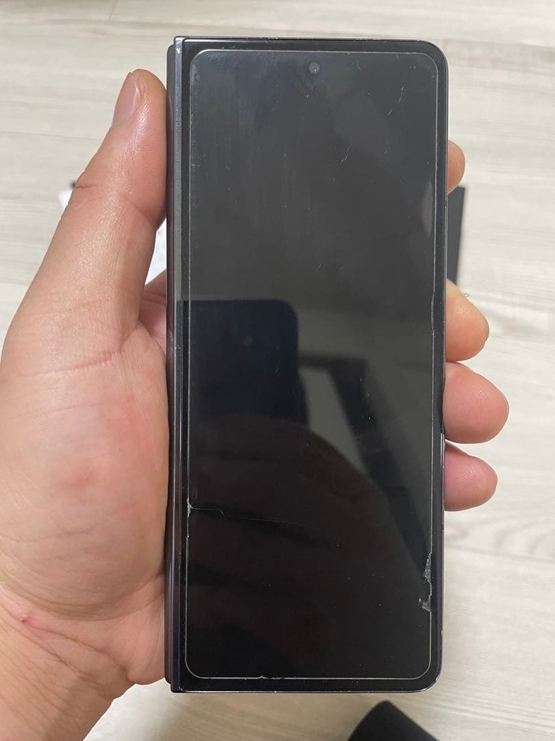 Samsung Galaxy Z Fold5 ブラック