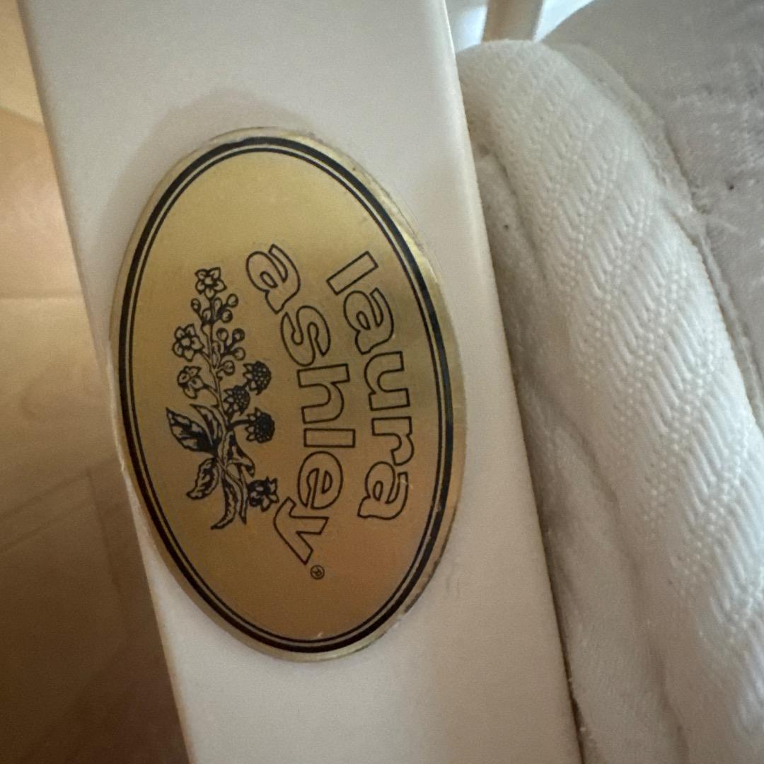 ローラアシュレイ　ハート　アイアン　アイボリー ダブル　ベッド　フレーム　正規品