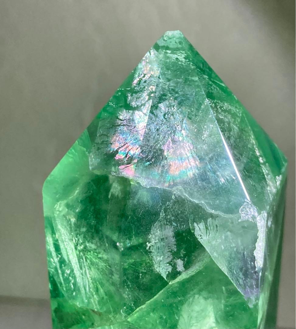 エンジェルフェザー✨　レインボー　フローライト　蛍石　特大　ポイント　原石