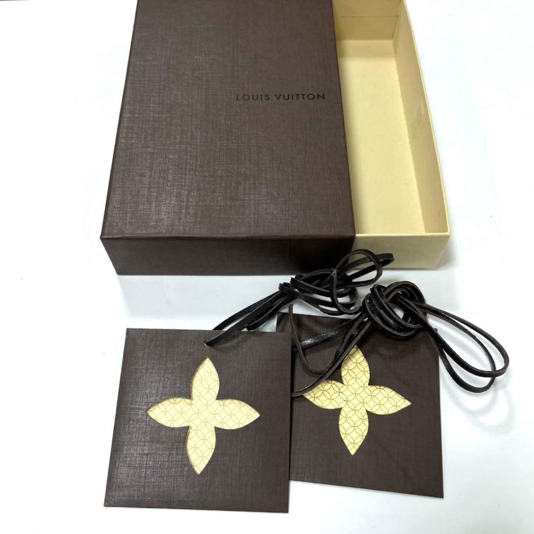 【箱付き】ルイヴィトン　iPhone11 手帳型ケース　アンプラント※訳アリ※