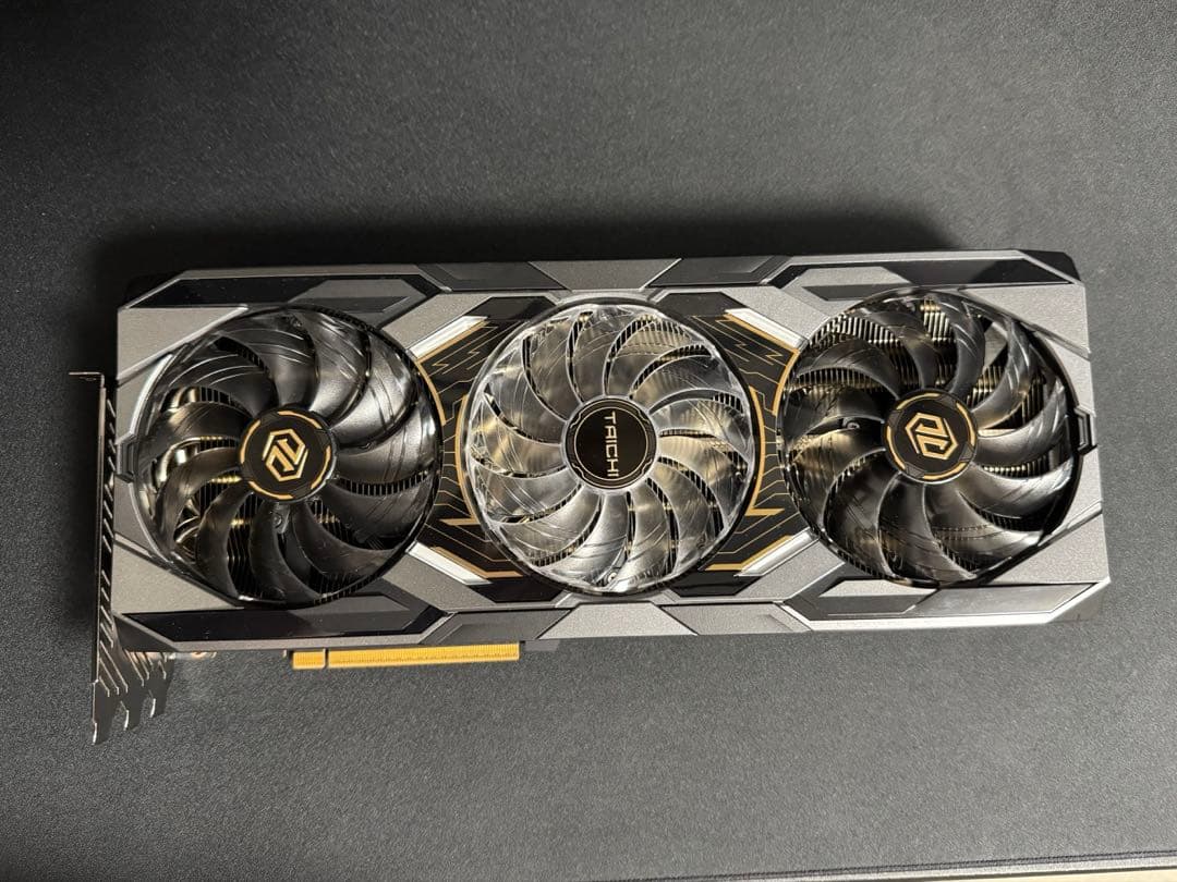 グラフィックボード・グラボ・ビデオカード ASRock AMD Radeon RX9070XT Taichl 16GB