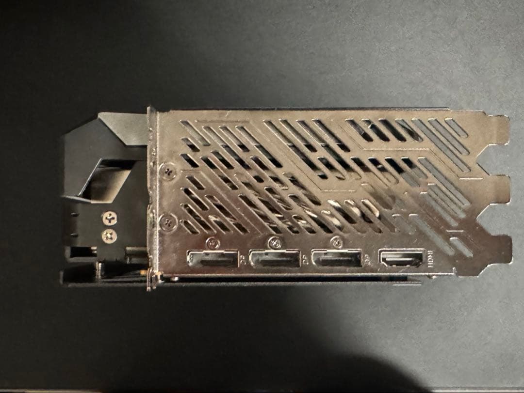 グラフィックボード・グラボ・ビデオカード ASRock AMD Radeon RX9070XT Taichl 16GB