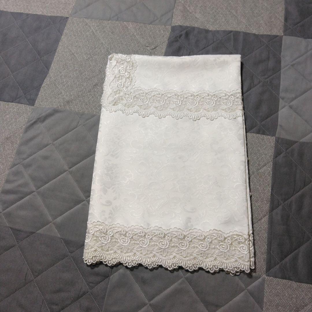 【希少・アンティーク】高級　テーブルクロス　レース　130cm×170cm