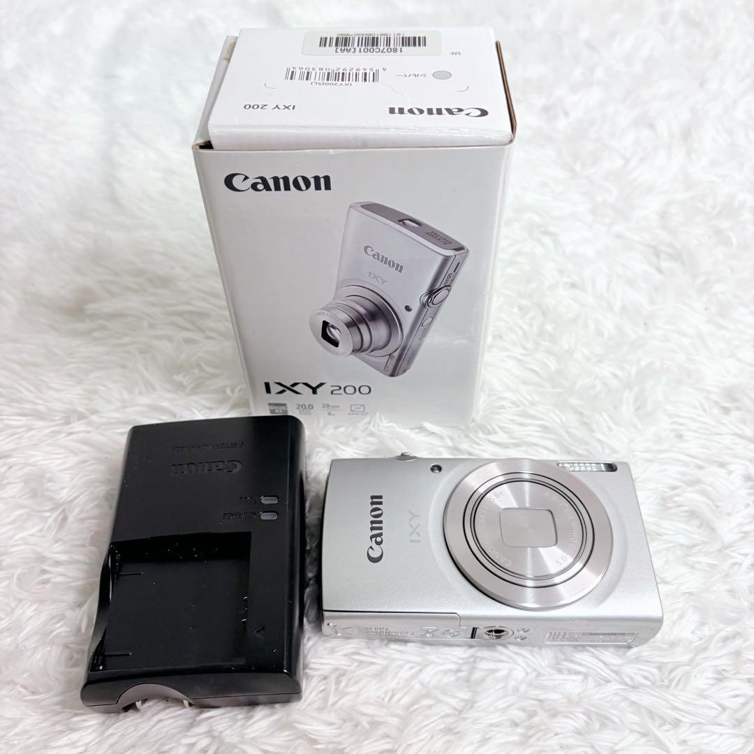 Canon IXY 200 コンパクトデジタルカメラ シルバー 動作品 コンデジ