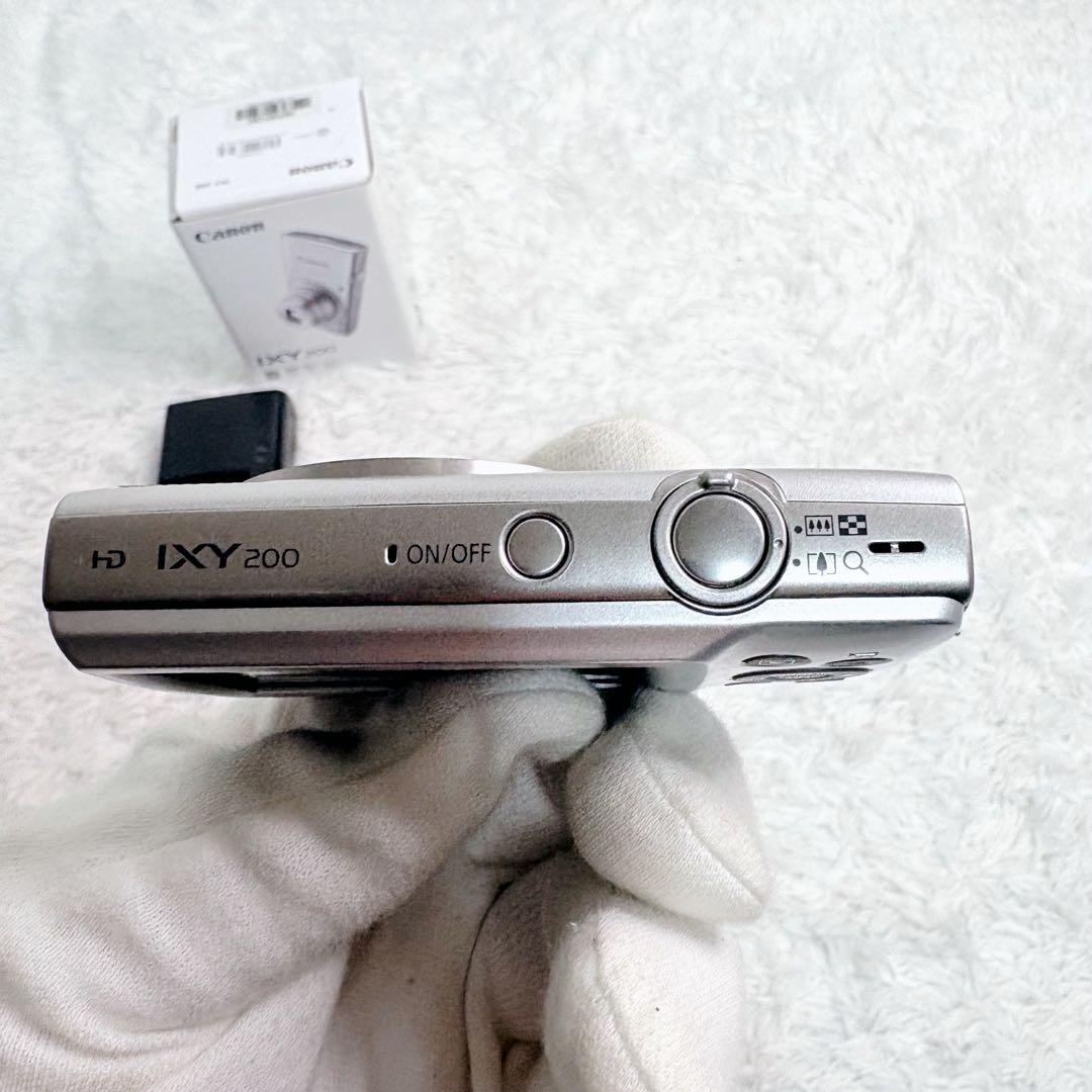 Canon IXY 200 コンパクトデジタルカメラ シルバー 動作品 コンデジ