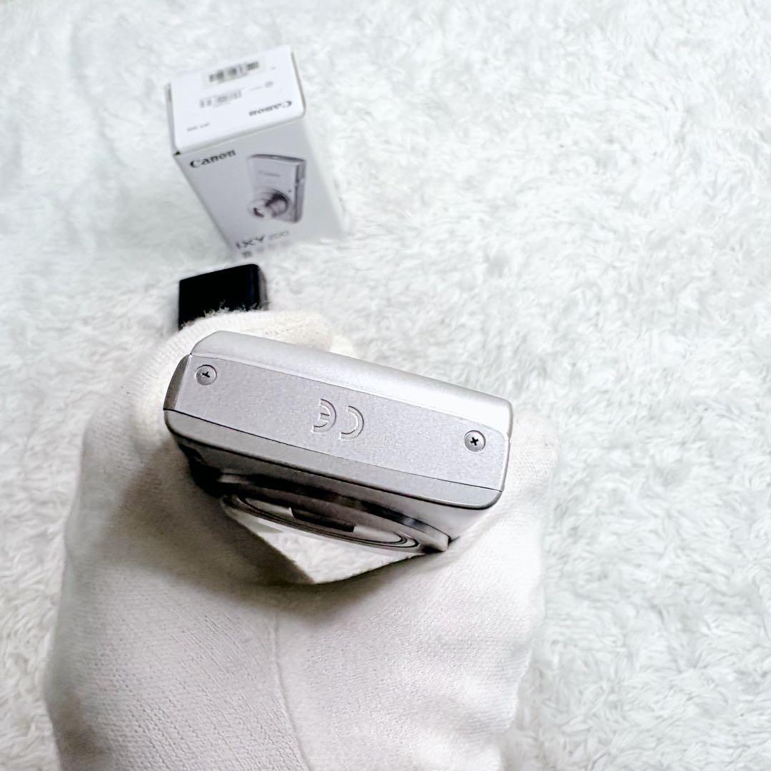 Canon IXY 200 コンパクトデジタルカメラ シルバー 動作品 コンデジ