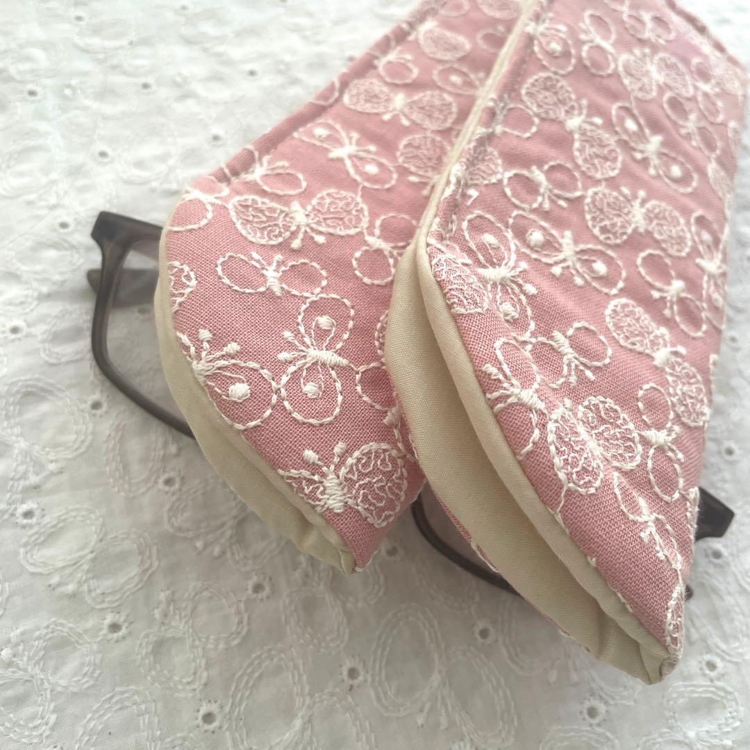 草です！刺繍生地のメガネケース　ハンドメイド
