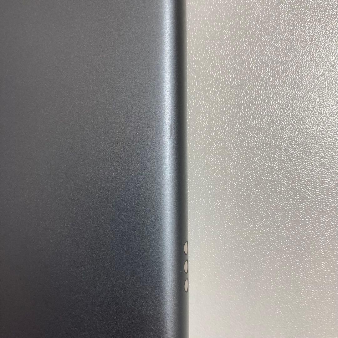 iPad (第7世代) スペースグレー 32GB Wi-Fiモデル