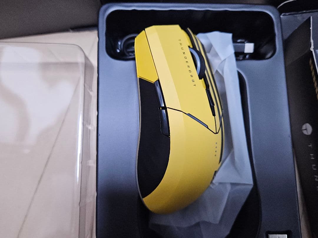 ゲーミングキーボードとマウスセット　トランスフォーマー　バンブルビー