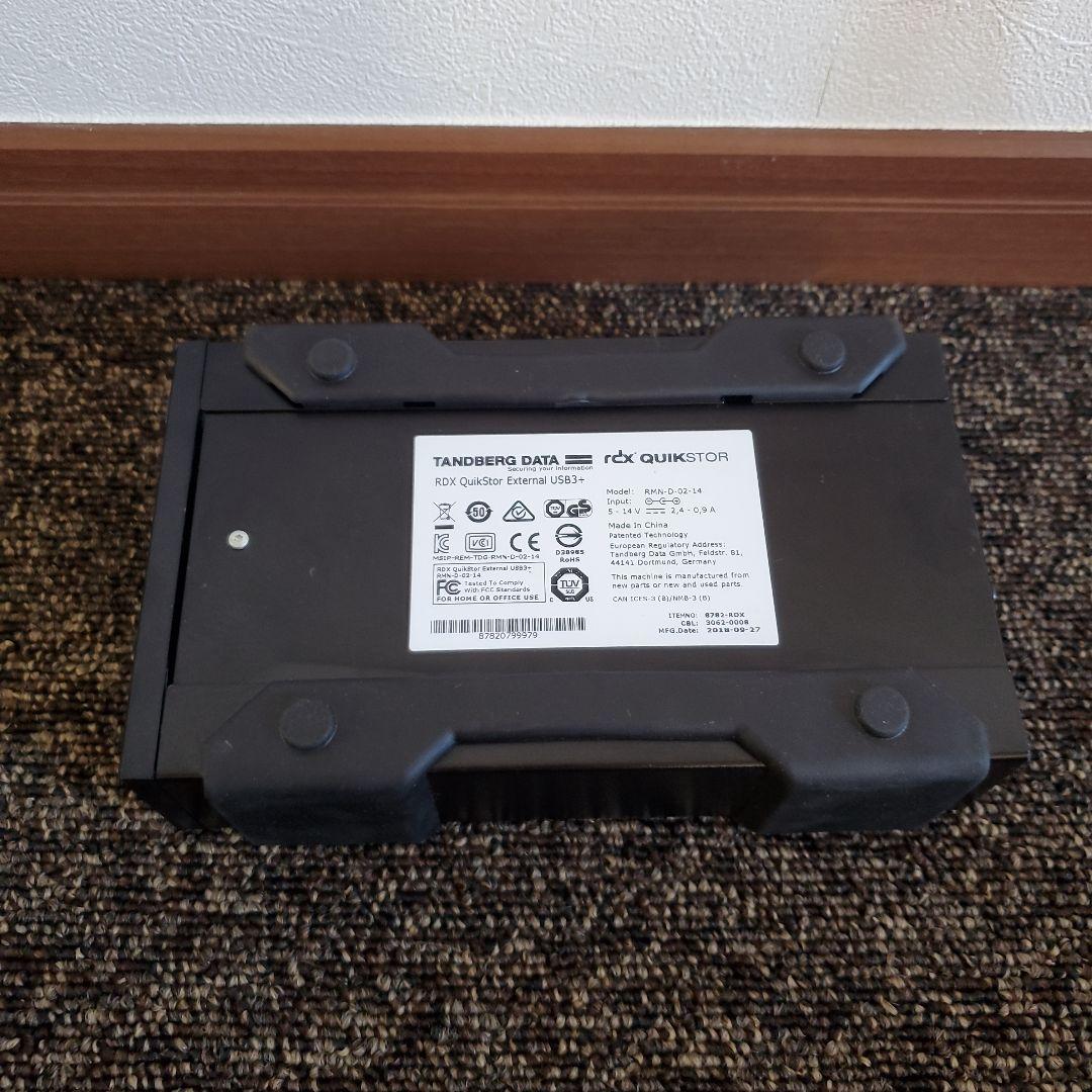 外付けハードディスク・ドライブ Tandberg DATA RMN-D-02-14