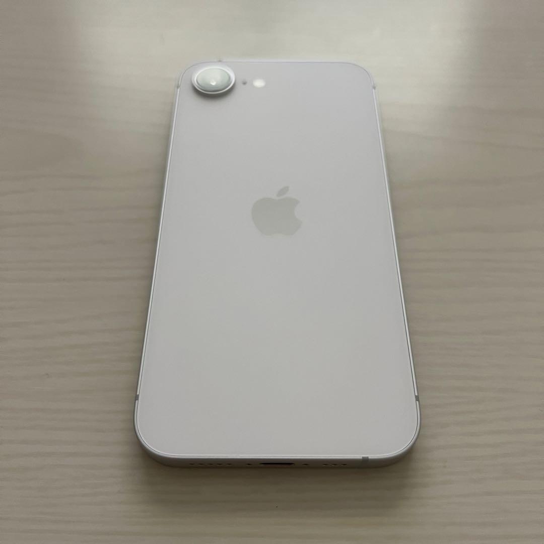 【保証残あり】iphone 16e 本体 128GB SIMフリー ホワイト