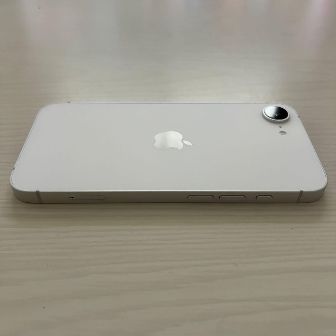 【保証残あり】iphone 16e 本体 128GB SIMフリー ホワイト