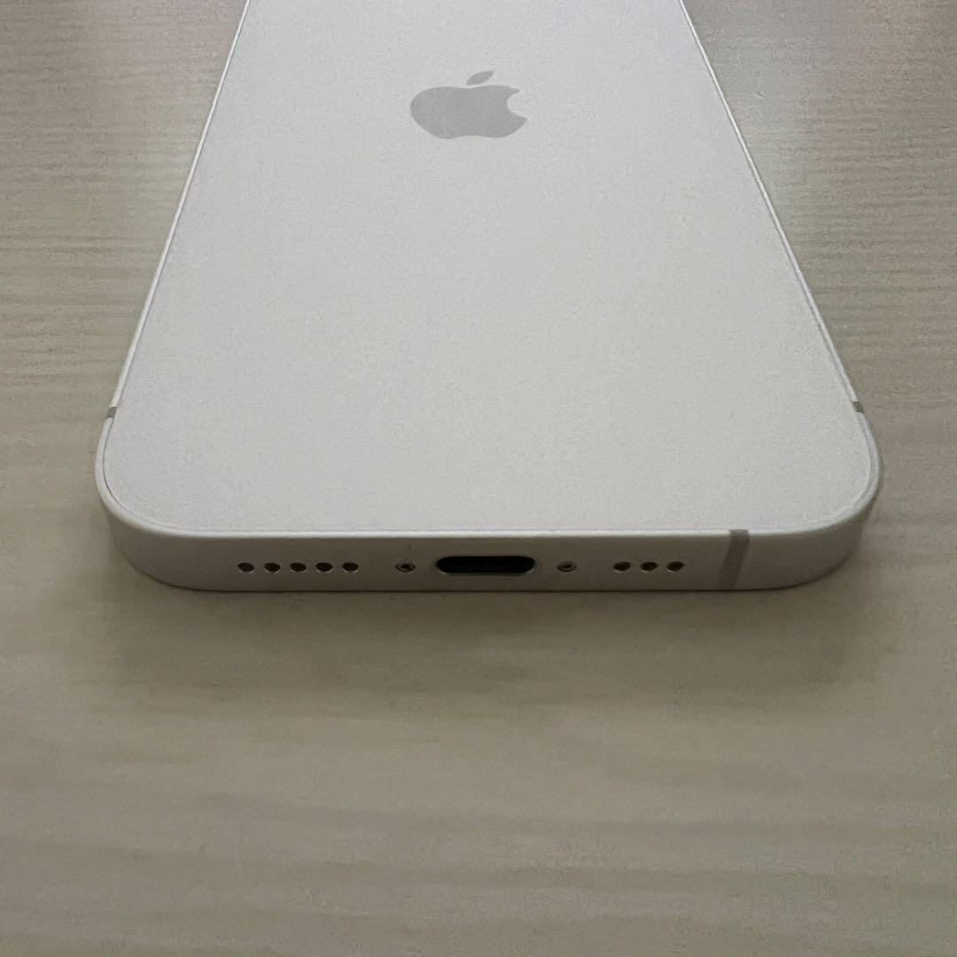 【保証残あり】iphone 16e 本体 128GB SIMフリー ホワイト