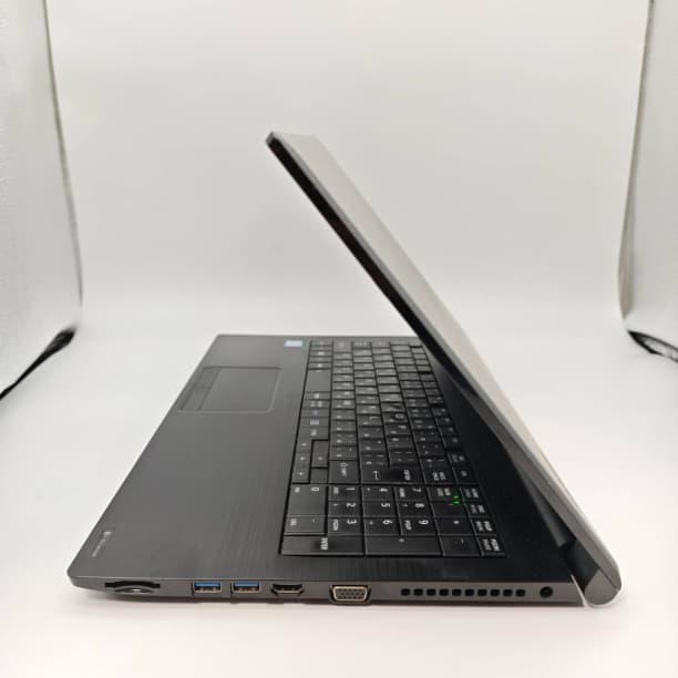 i3-7130U 美品★ 15 東芝 8GB SSD256GB オフィス