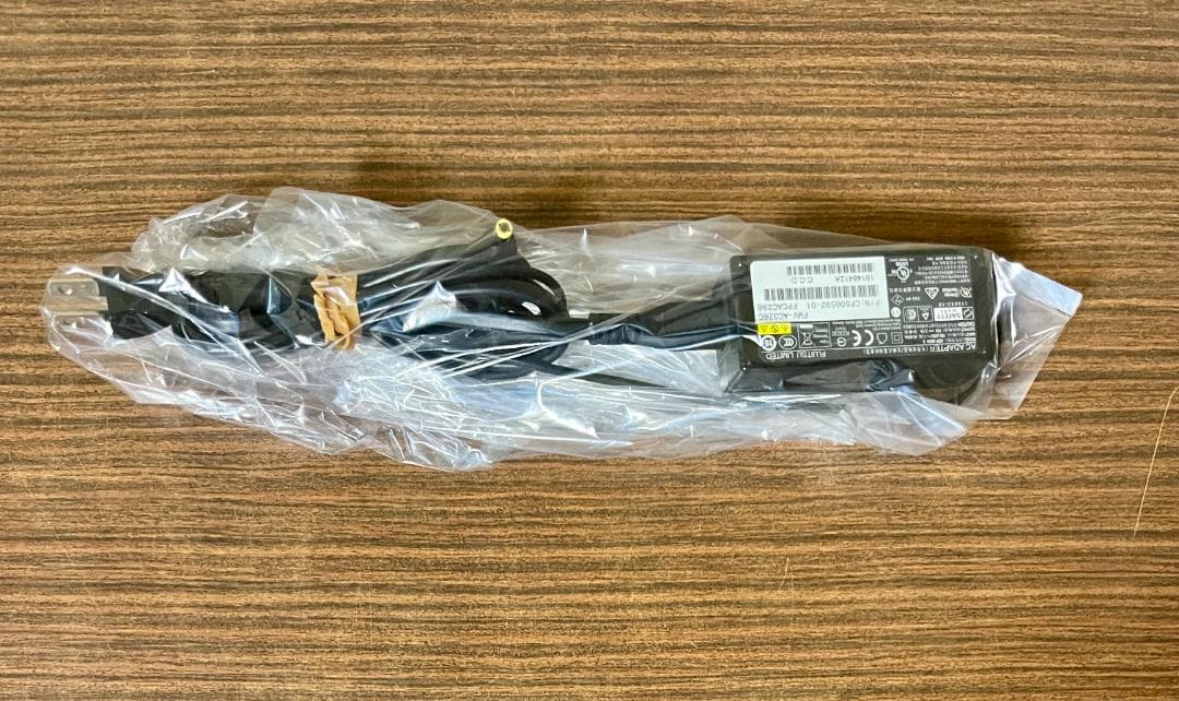 軽量、高速、i7、富士通 LifeBook WU2、8GB、256GB SSD