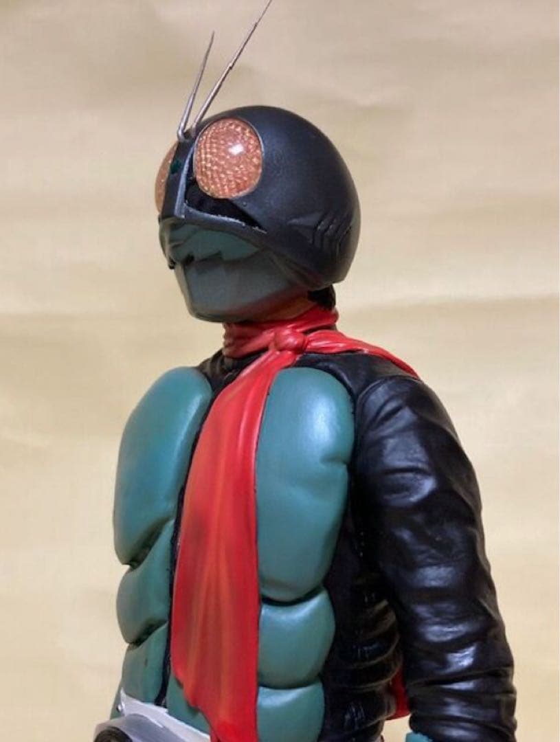 m*o様 【未使用品】レインボー造形企画　1/5 仮面ライダー旧1号 スタチュー
