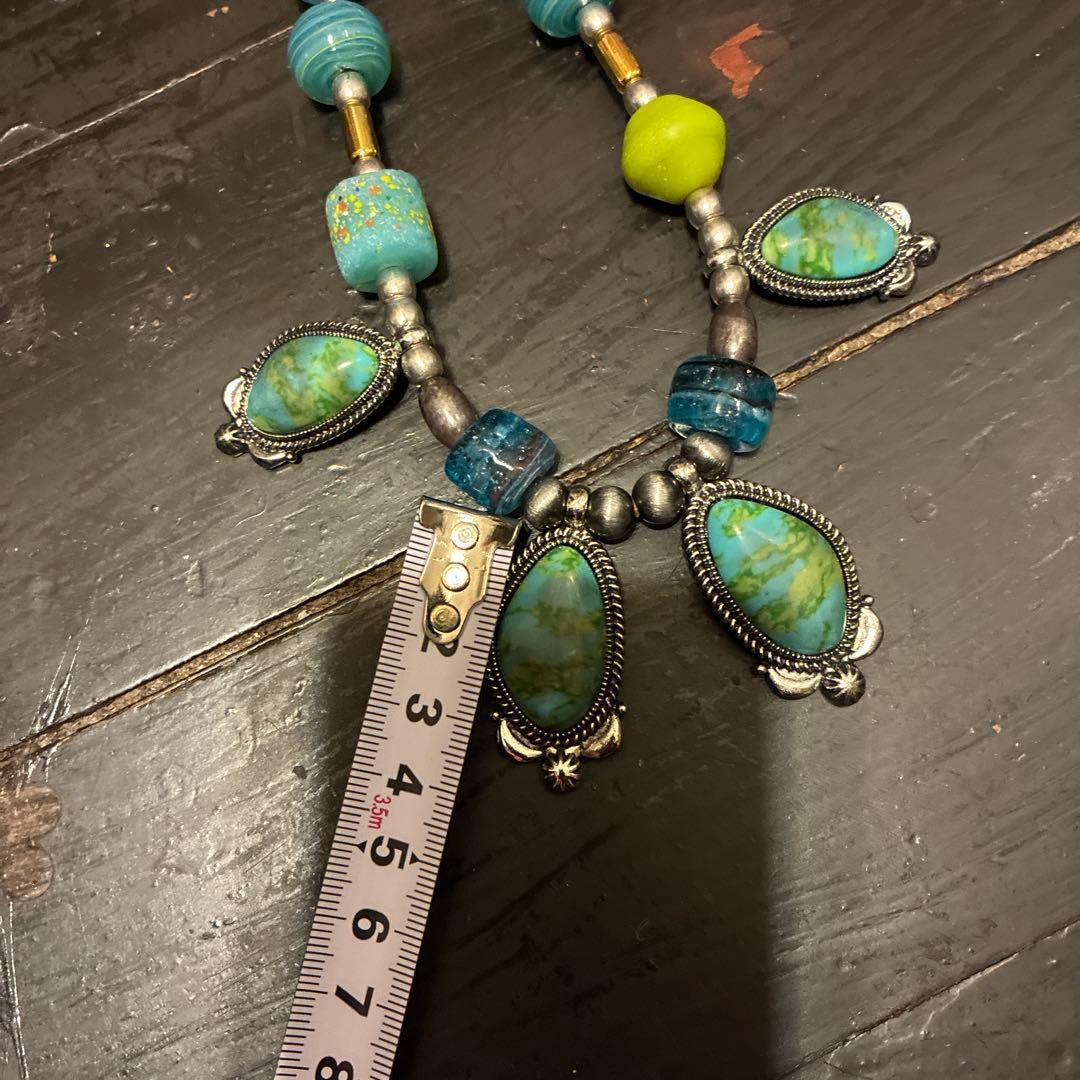 ターコイズ&ビーズのペンダントネックレス