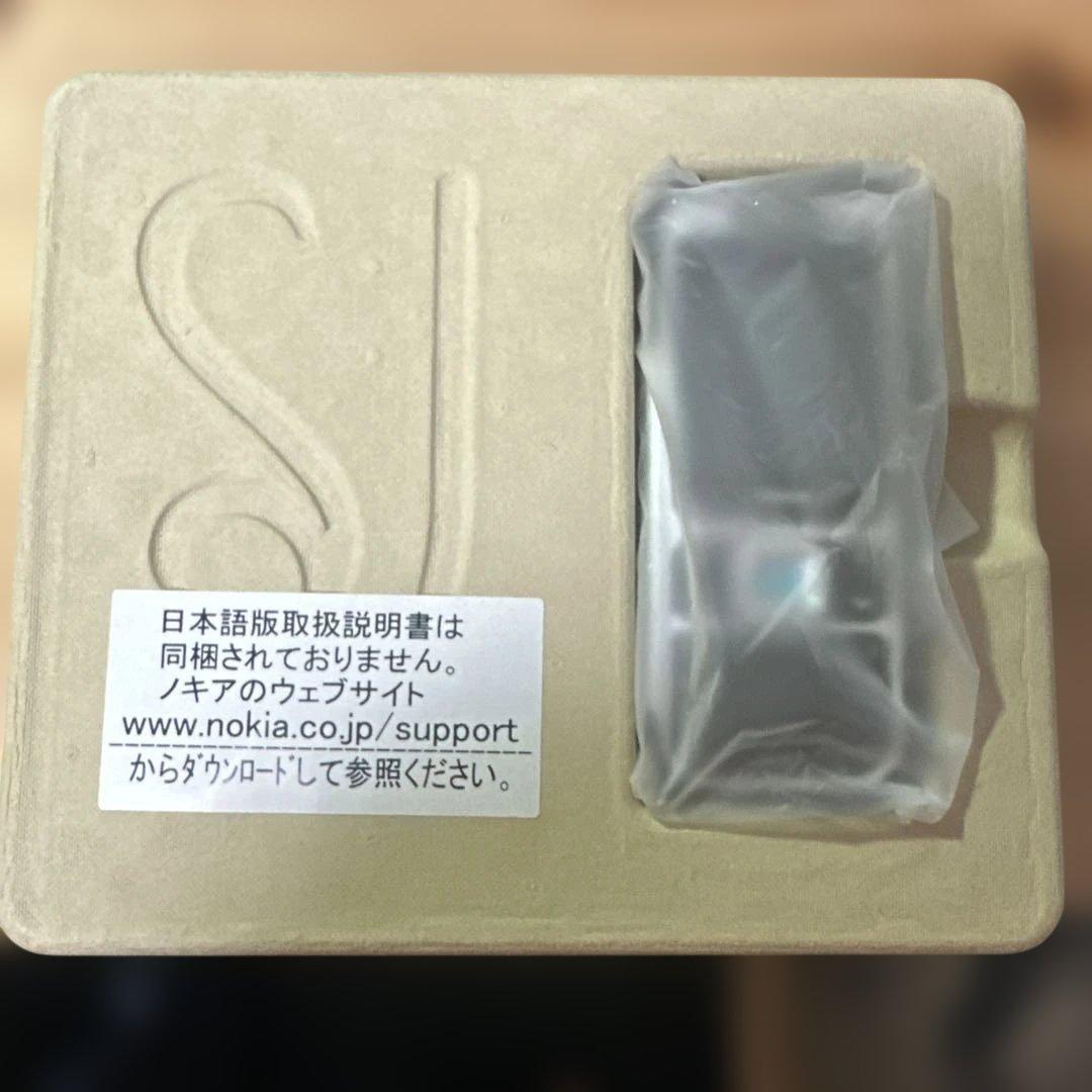 Nokia 7360 GSM携帯電話 箱あり