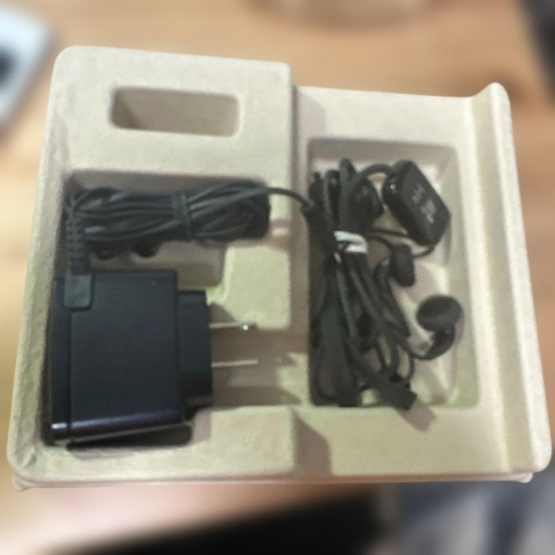 Nokia 7360 GSM携帯電話 箱あり