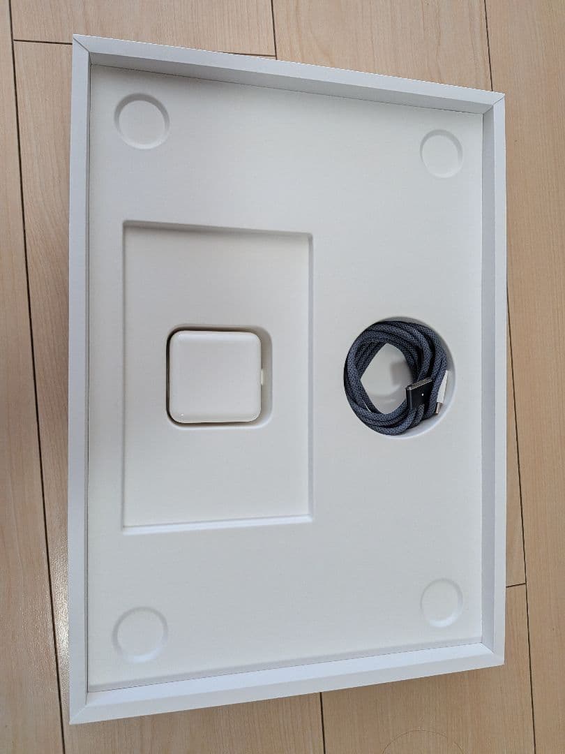 MacBook air M3 13インチ 16GB500GBバッテリー100%