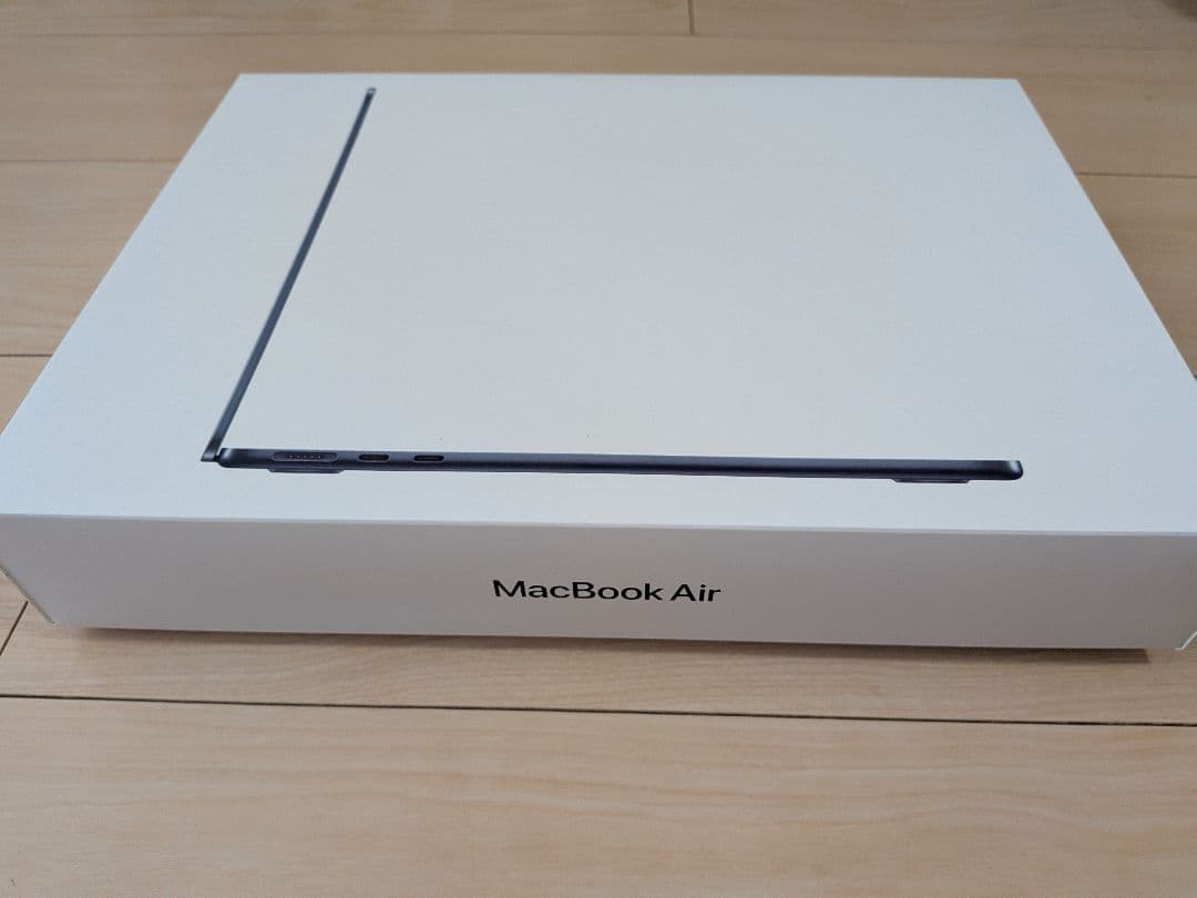 MacBook air M3 13インチ 16GB500GBバッテリー100%