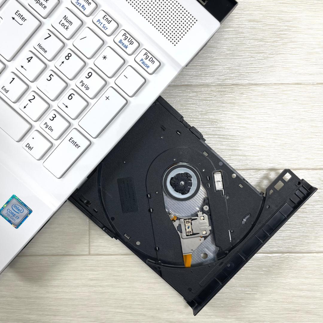 NEC LAVIE i7 新品SSD メモリ8G オフィス付 ノートパソコン