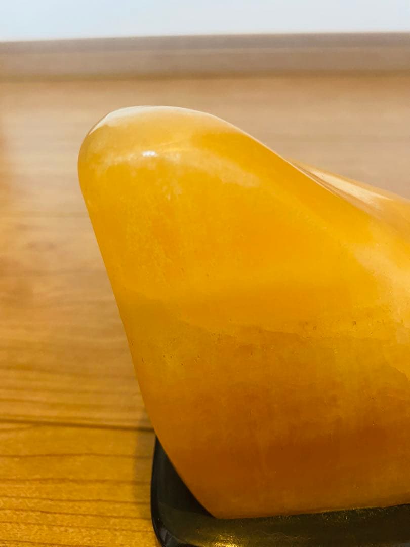 黄色石、寿山石、田黄石、置物、美しい透明感ある、1000g超え、TA503