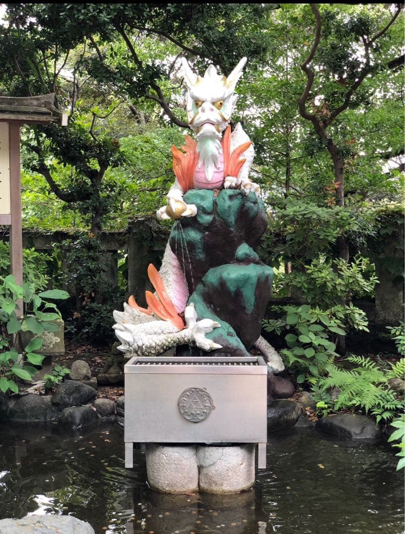 今年は60年に1度の巳年〜宇宙エネルギーを享受⭐️稀少ギペオン隕石&蛇⭐️10mm玉