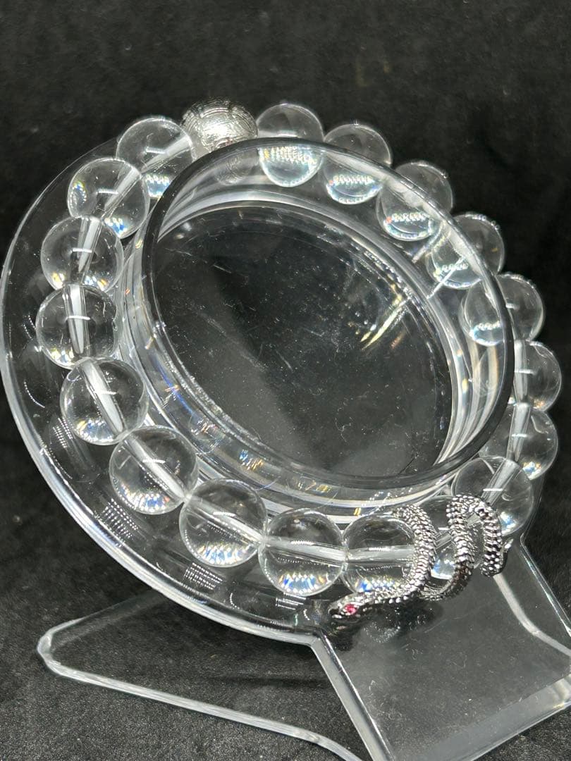 今年は60年に1度の巳年〜宇宙エネルギーを享受⭐️稀少ギペオン隕石&蛇⭐️10mm玉