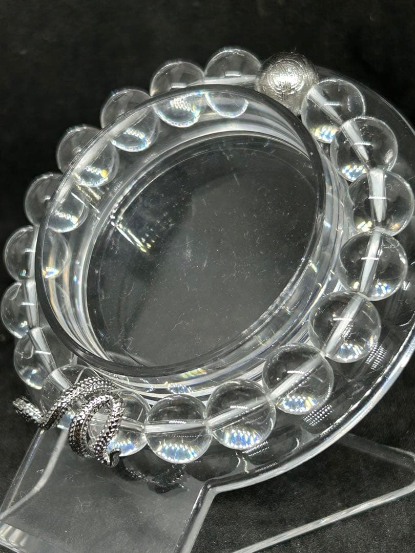 今年は60年に1度の巳年〜宇宙エネルギーを享受⭐️稀少ギペオン隕石&蛇⭐️10mm玉