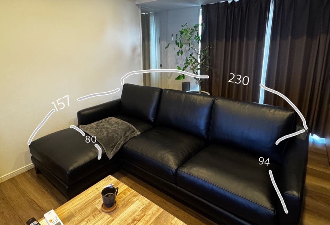 美品　引き取り限定、 ACTUSアクタスレザーソファ•3人掛け