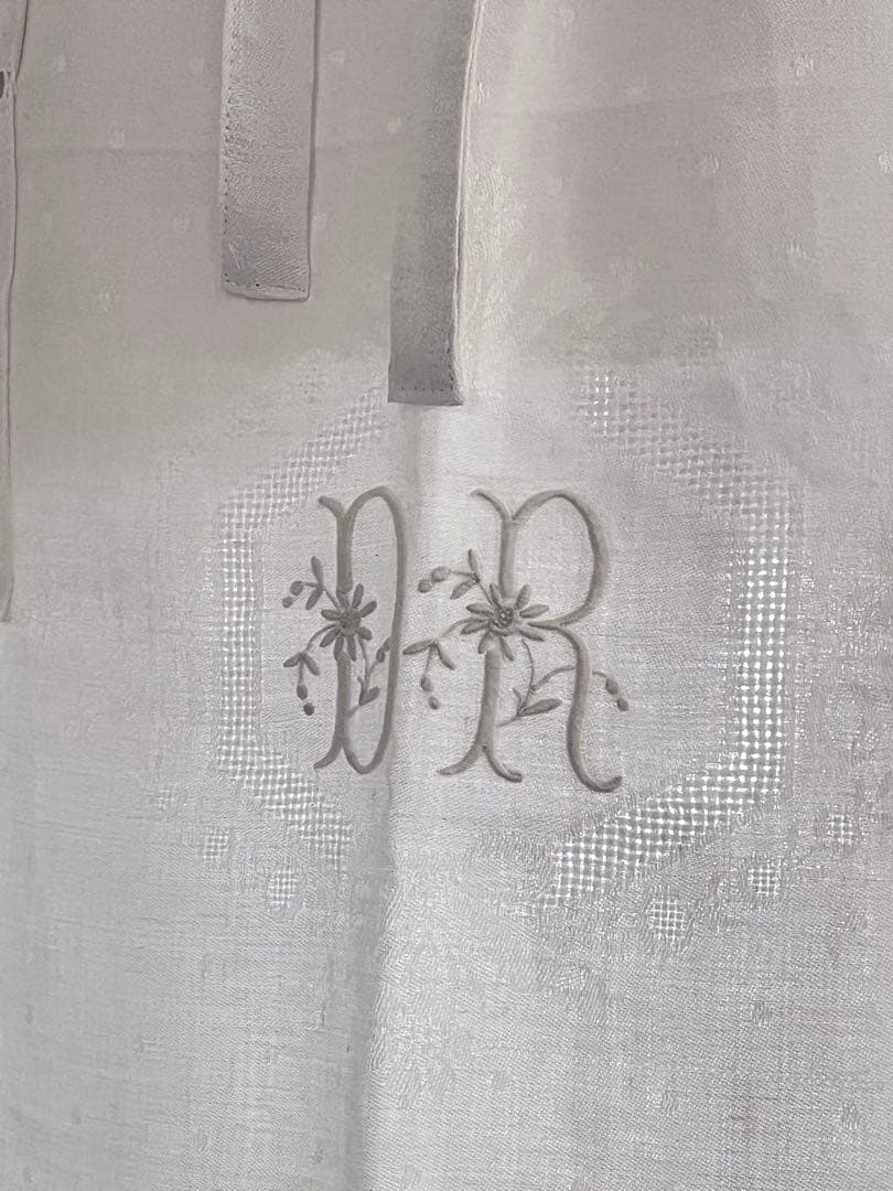 【美品】フランスアンティーク 手刺繍ダマスク フリル ホワイトエプロン