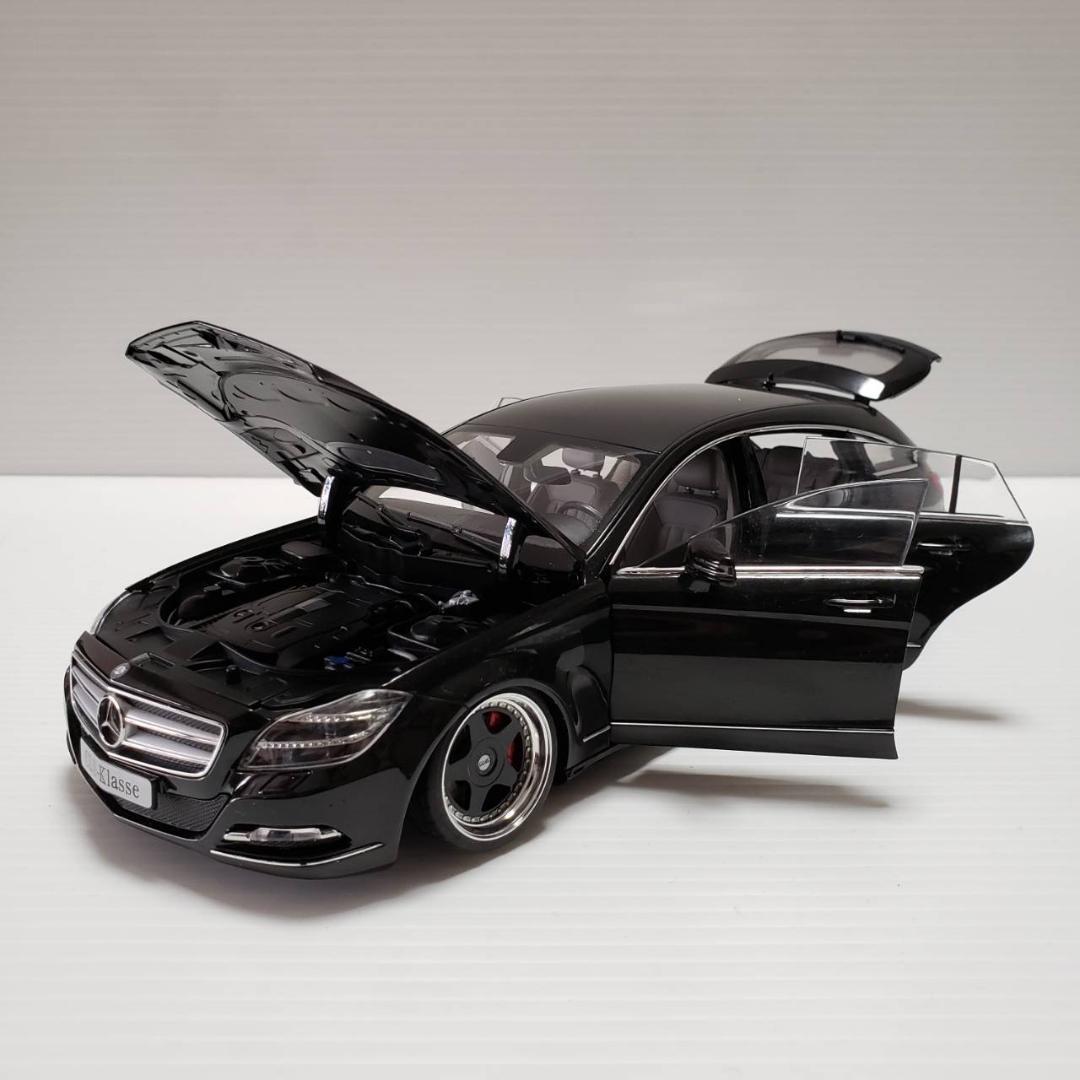 1/18　メルセデスベンツ　CLSクラス　シューティングブレーク　カスタム