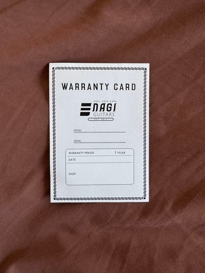 Nagi Guitars Kuro.E エレアコ